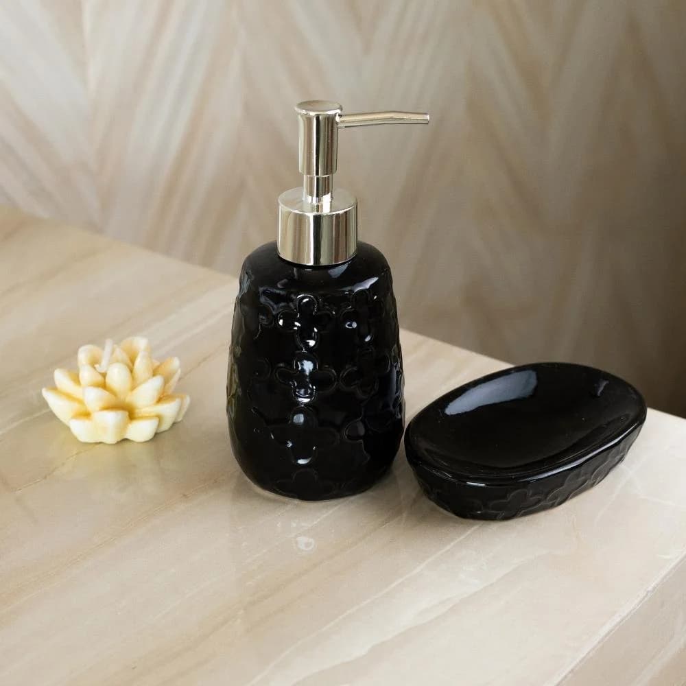 2 Peças para Banheiro Wolff Clover de Cerâmica Preto Preto · 2 peças — foto 6 de 6