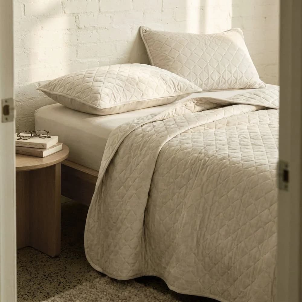Jogo de Colcha Home Style Velluto OFF-WHITE / CASAL — foto 4 de 6