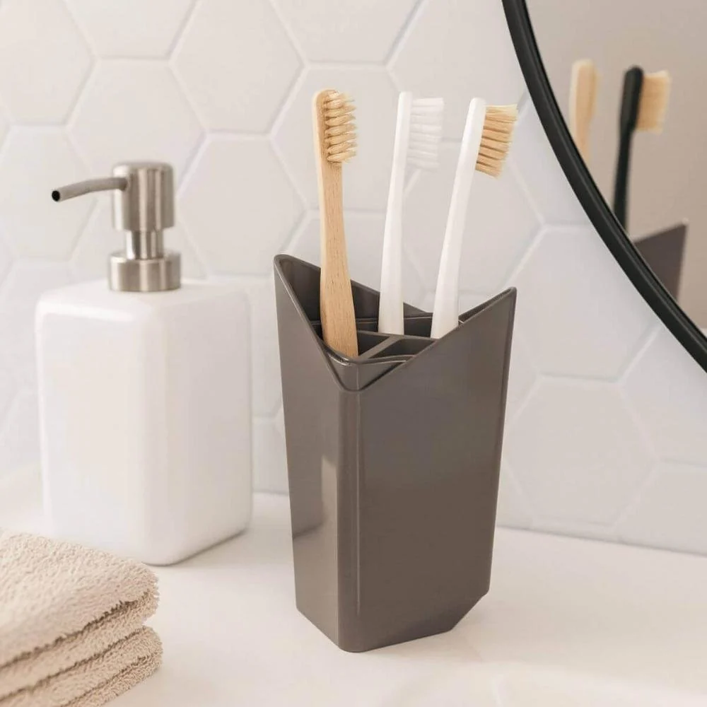 Kit Bandeja Decorativa Branca e Porta Escova de Dentes Cinza Plástico Banheiro Lavabo Cinza — foto 2 de 7